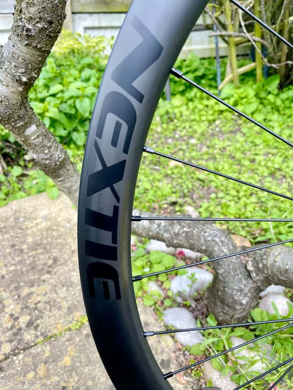 Nextie CRV 700 gravel wheel build, photo 2 of 8
