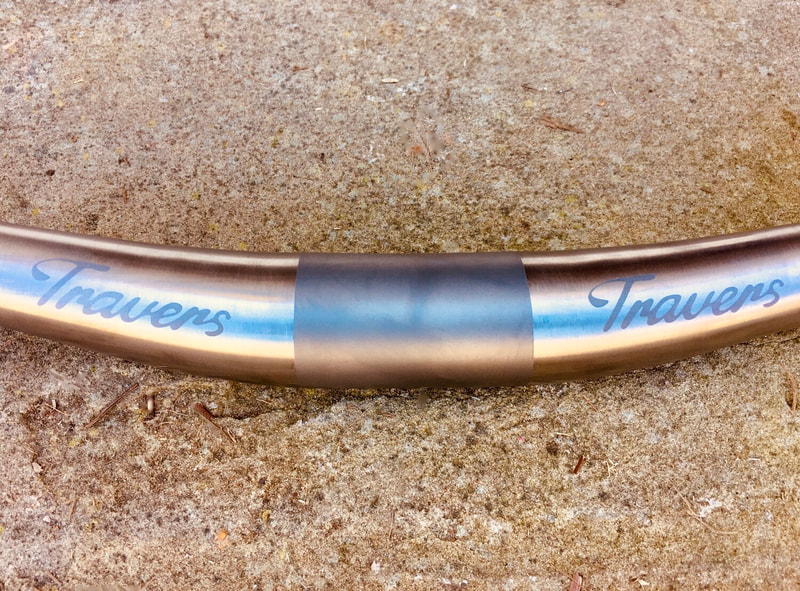 Travers titanium Riser bars, photo 2 of 3