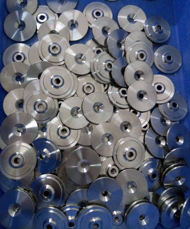 Travers Titanium top caps