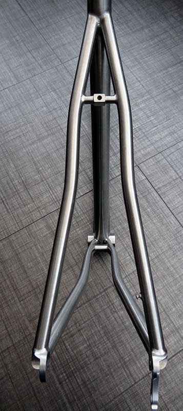 Custom Travers Road Elite, photo 4 of 6