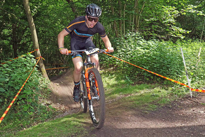 Mud sweat and gears, photo 4 of 4