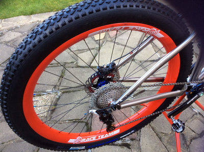 Travers Rudy Fat with new nextie jungle fox II and Hope Pro 4, photo 2 of 4