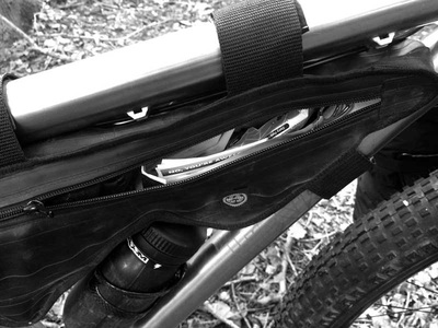 Beerbabe bespoke frame bag, photo 3 of 7