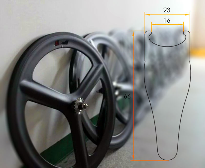 Nextie Road tri-spoke