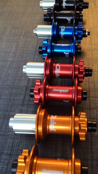 Hope Pro 4 Hubs, photo 3 of 5