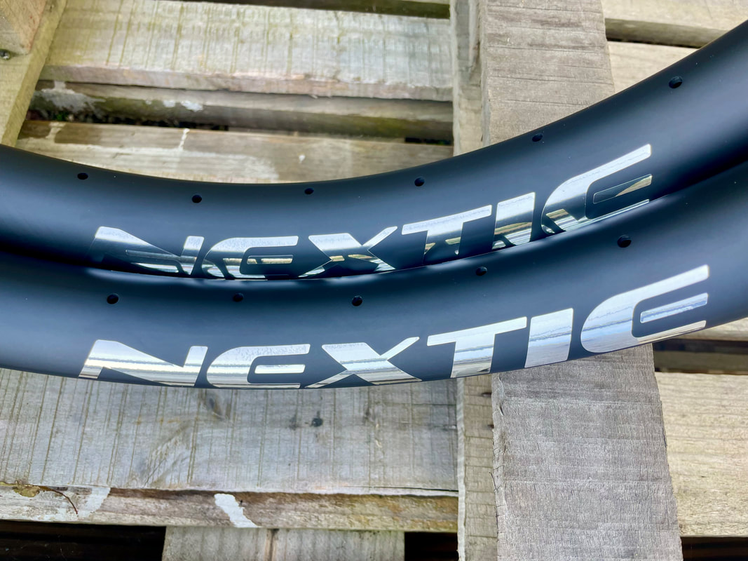 Bling Bling Nextie Chromium, photo 1 of 3