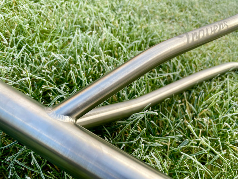 Travers DIRTi EVO Team 56cm frame, photo 4 of 8