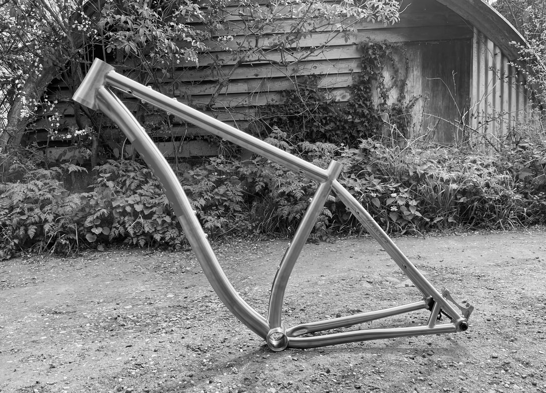 Travers MighTi 32 Titanium Bikepacking Frame (Bespoke), photo 1 of 9