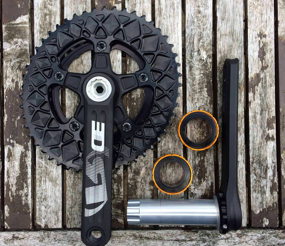 Rotor 3D30 - absolute BLACK chain rings, photo 1 of 3
