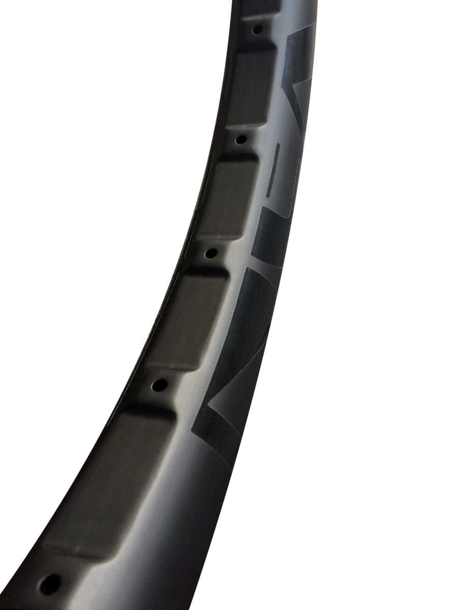 Nextie Crocodile 29 x 42mm, photo 2 of 2