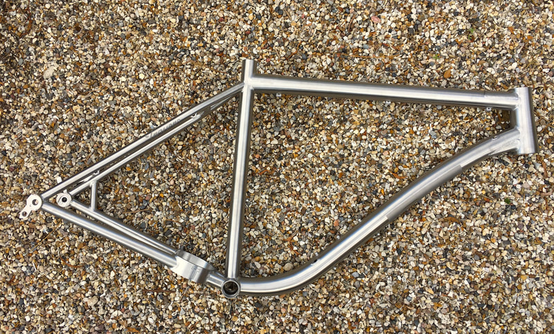 Bendy Bespoke Bike Frame, photo 1 of 8