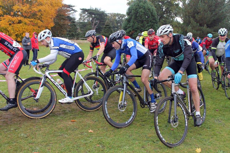 DIRTi action from Eastern Cyclocross at Bury St Edmunds, photo 1 of 2