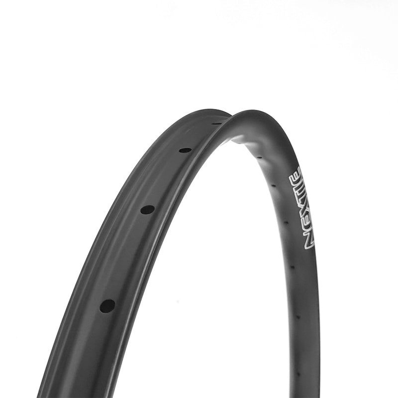 New 29" MTB Carbon Wave Rim 35mm, photo 2 of 4